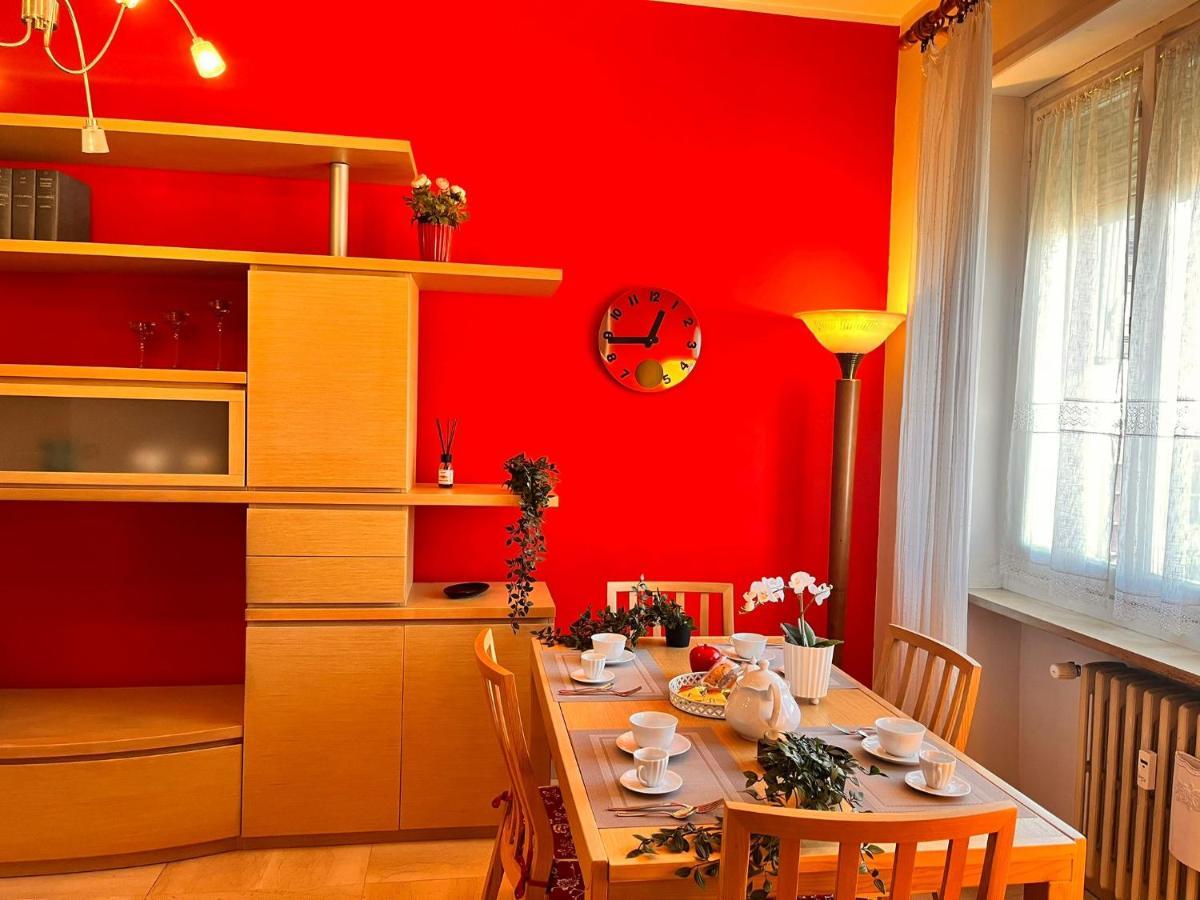 Sky Apartment A Due Passi Dalla Stazione コッレーニョ エクステリア 写真