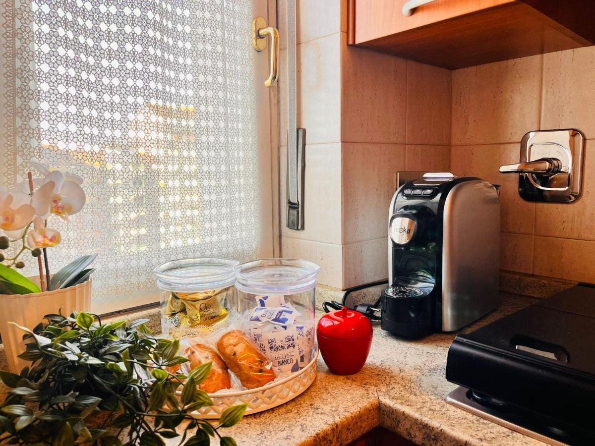 Sky Apartment A Due Passi Dalla Stazione コッレーニョ エクステリア 写真
